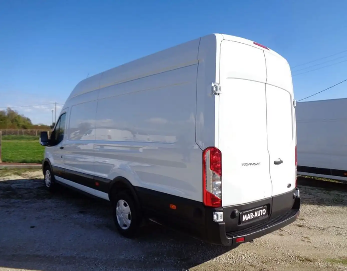 Ford Transit 350 2.0TDCi EcoBlue 170CV L4H3 Furg. Jumb Beige - 2