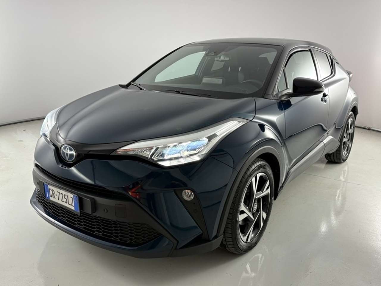 Toyota C-HR 2.0 Hybrid Trend