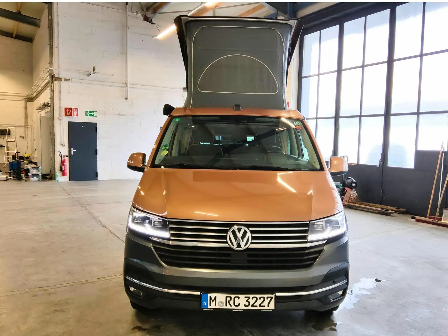 Volkswagen T6.1 California Ocean StHz, Markise, Aufst.D, Dusc - 2