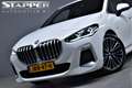 BMW 218 2-serie Active Tourer 218i 136pk M-Sport Automaat Weiß - thumbnail 2