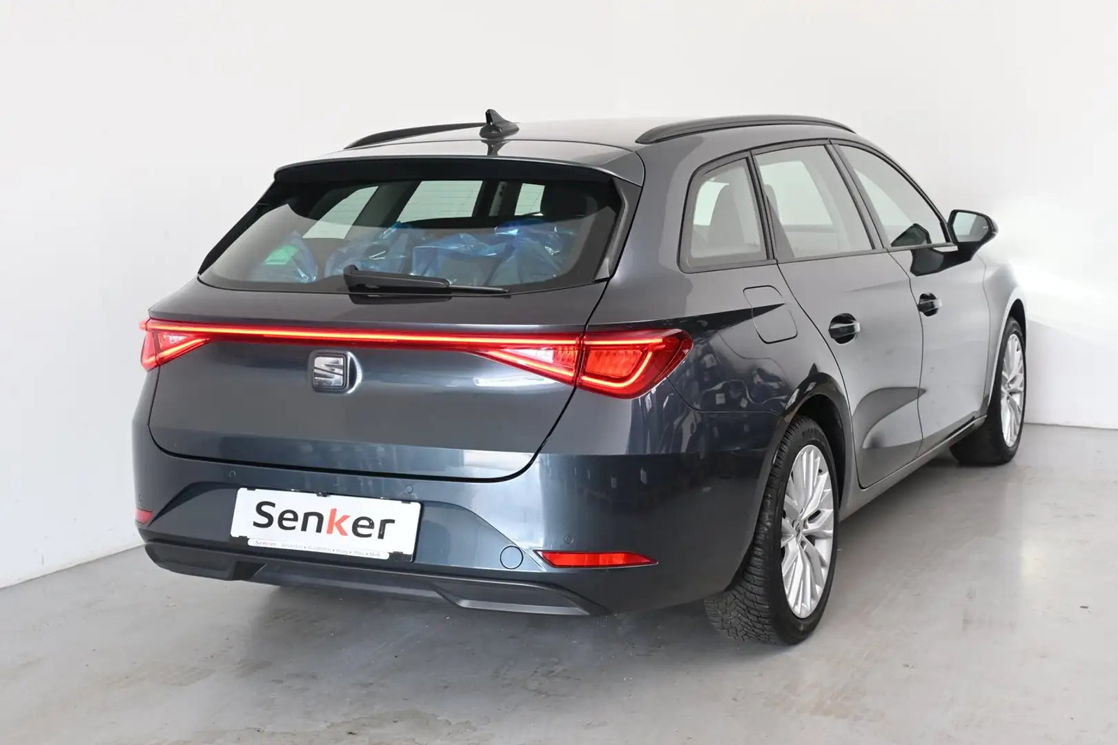 SEAT Leon Style 1.0 TSI Grau - 2