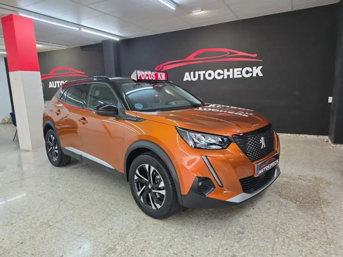 Peugeot 2008 1.2 PureTech S&S GT Line EAT8 130 Naranja - 1