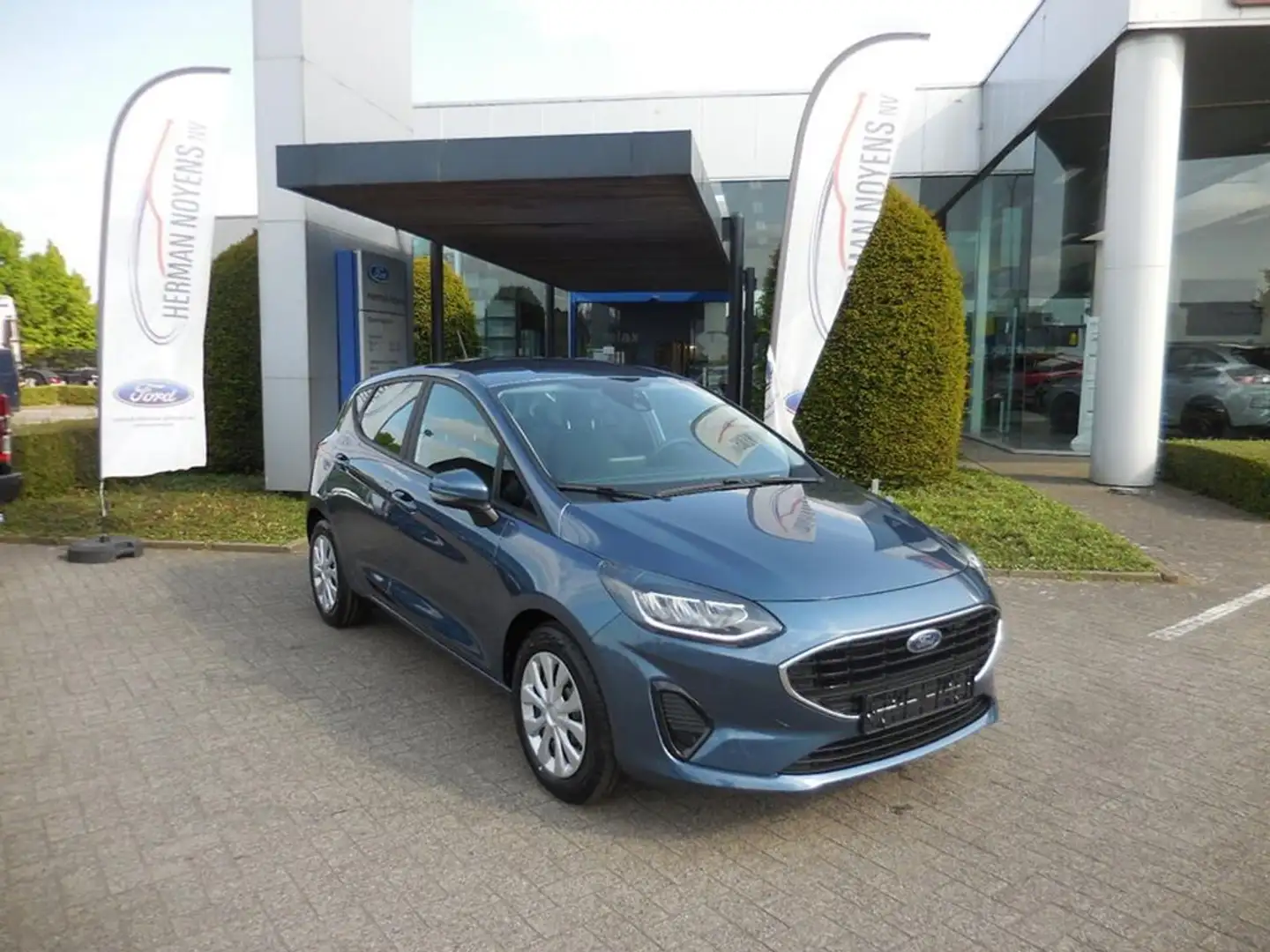 Ford Fiesta Connected Blauw - 1