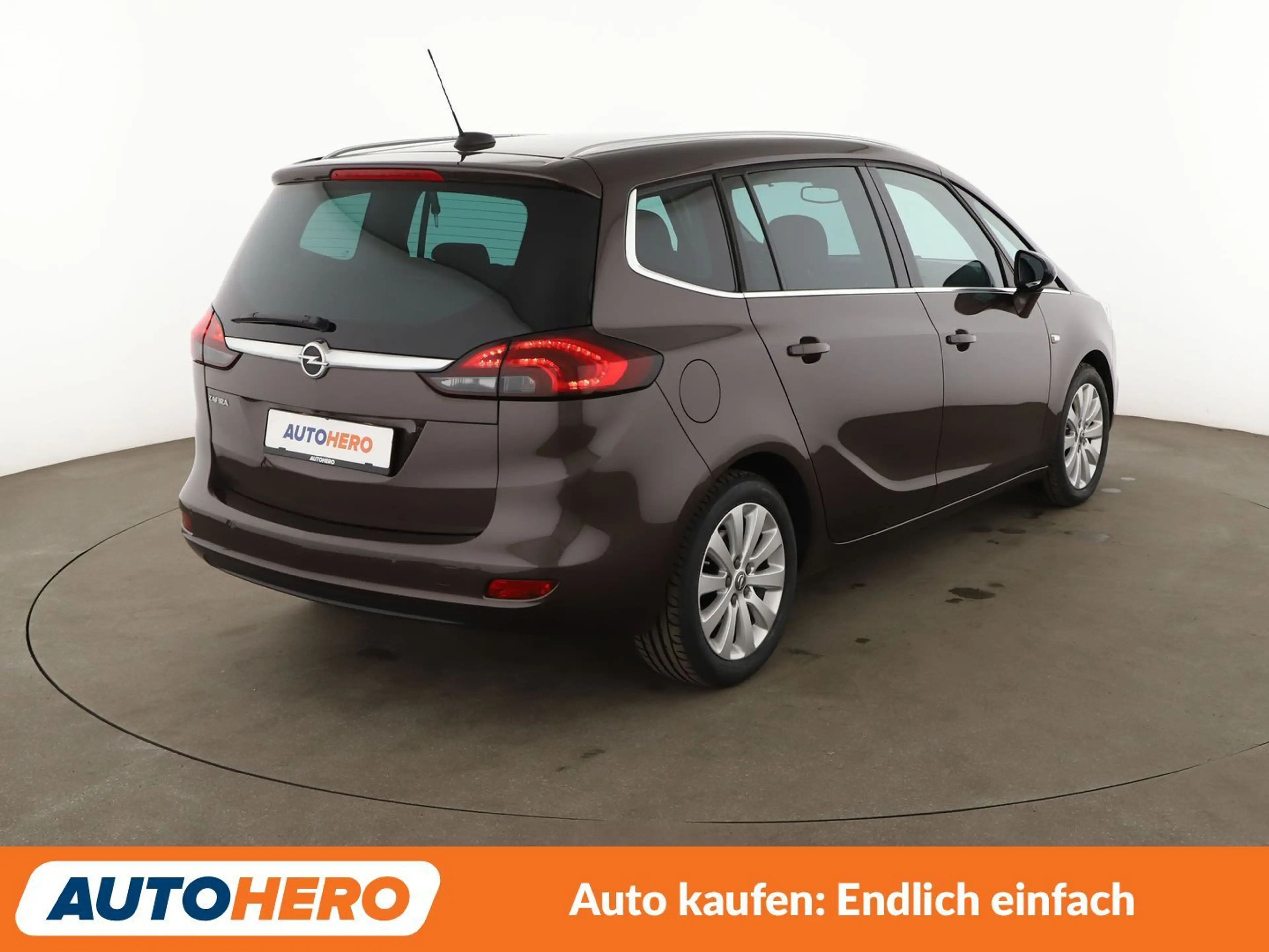 Opel Zafira Tourer 1.4 Turbo Innovation Start/Stop*7-SITZER*NAVI*LED* — photo 6