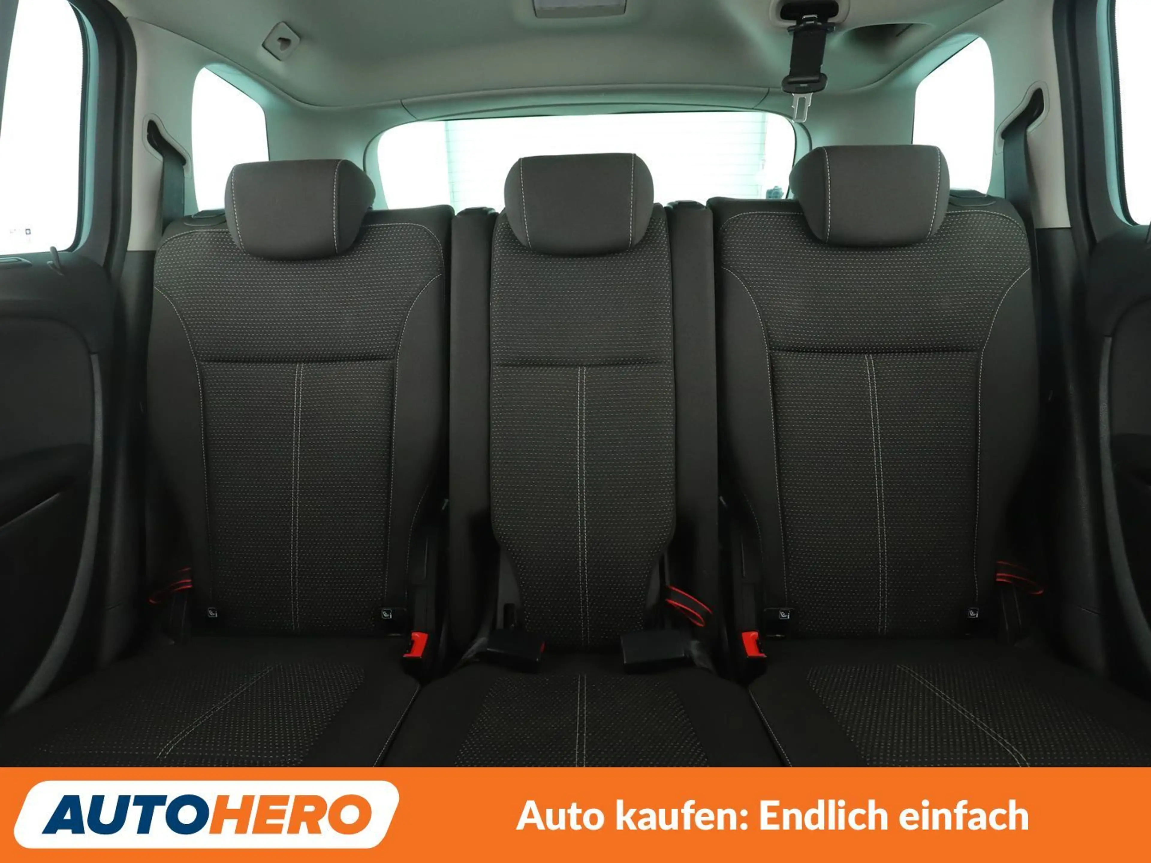 Opel Zafira Tourer 1.4 Turbo Innovation Start/Stop*7-SITZER*NAVI*LED* — photo 15