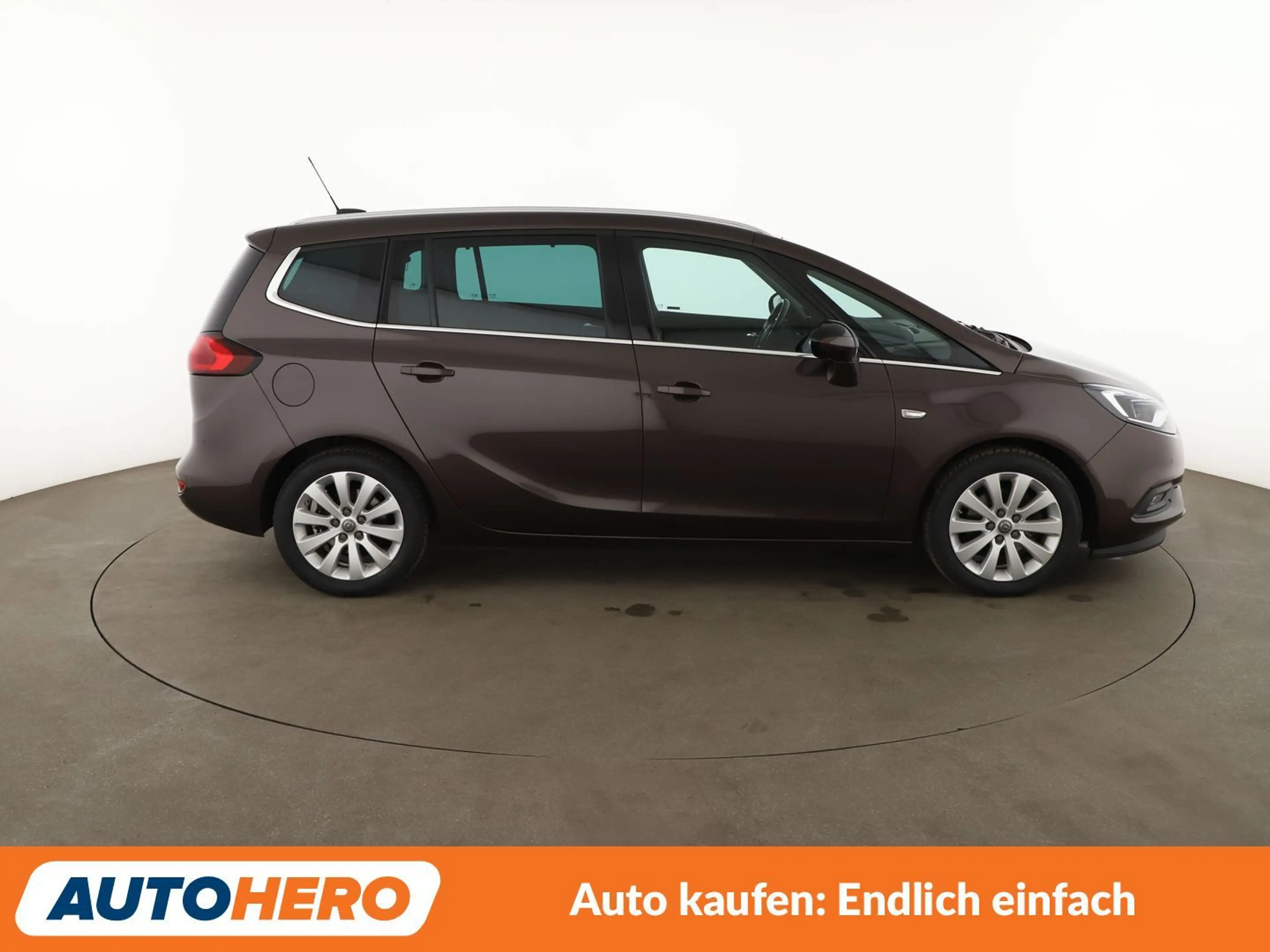 Opel Zafira Tourer 1.4 Turbo Innovation Start/Stop*7-SITZER*NAVI*LED* — photo 7
