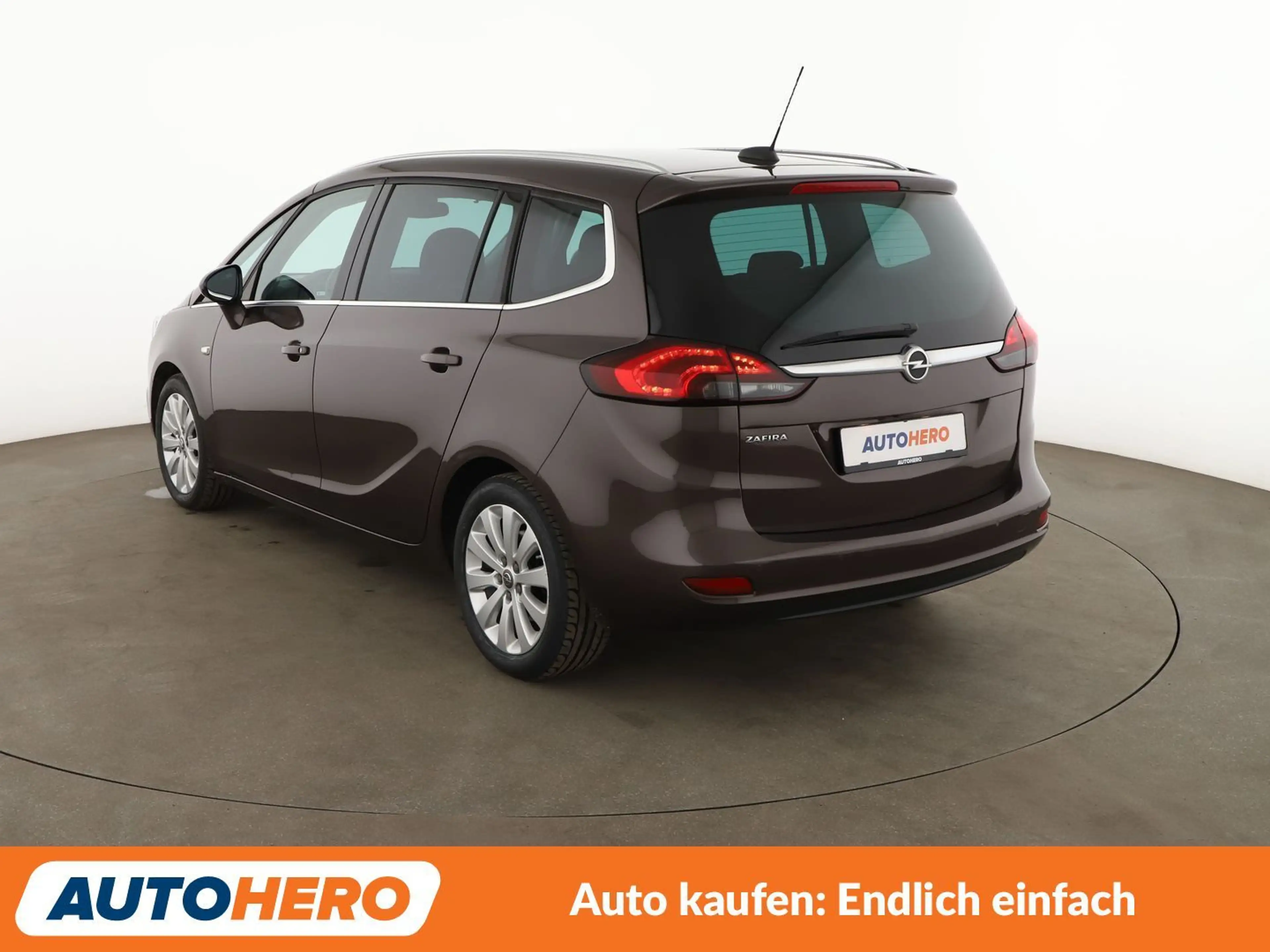 Opel Zafira Tourer 1.4 Turbo Innovation Start/Stop*7-SITZER*NAVI*LED* — photo 4