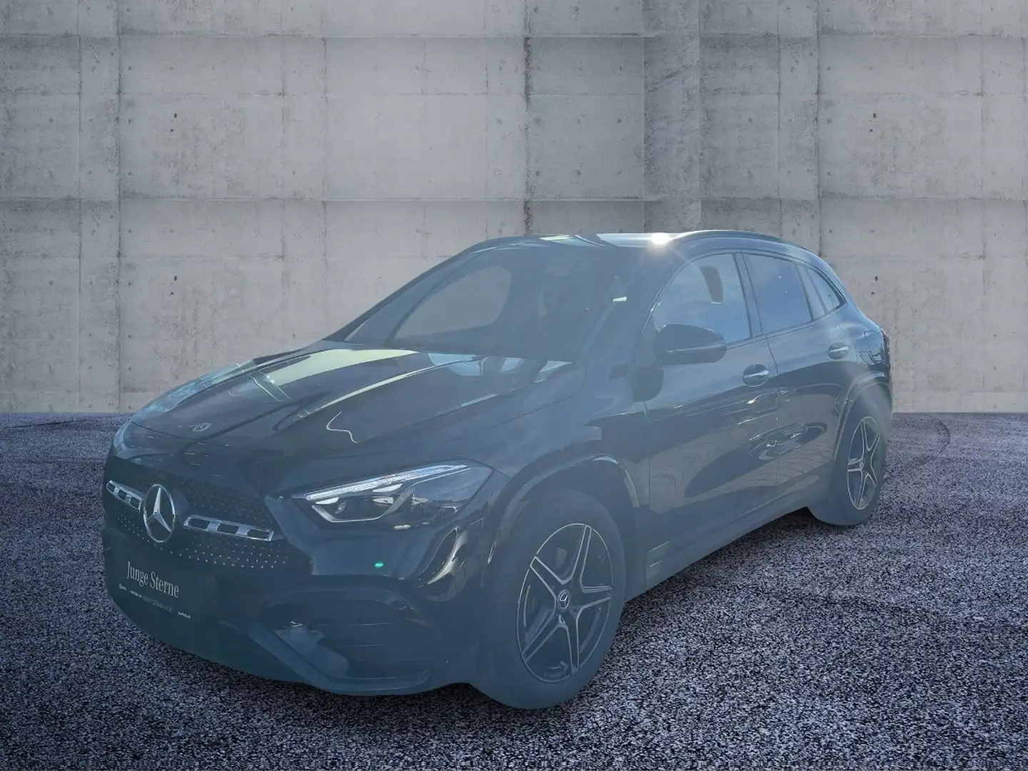 Mercedes-Benz GLA 200 d 4MATIC Österreich-Edition AMG Line AMG Schwarz - 2