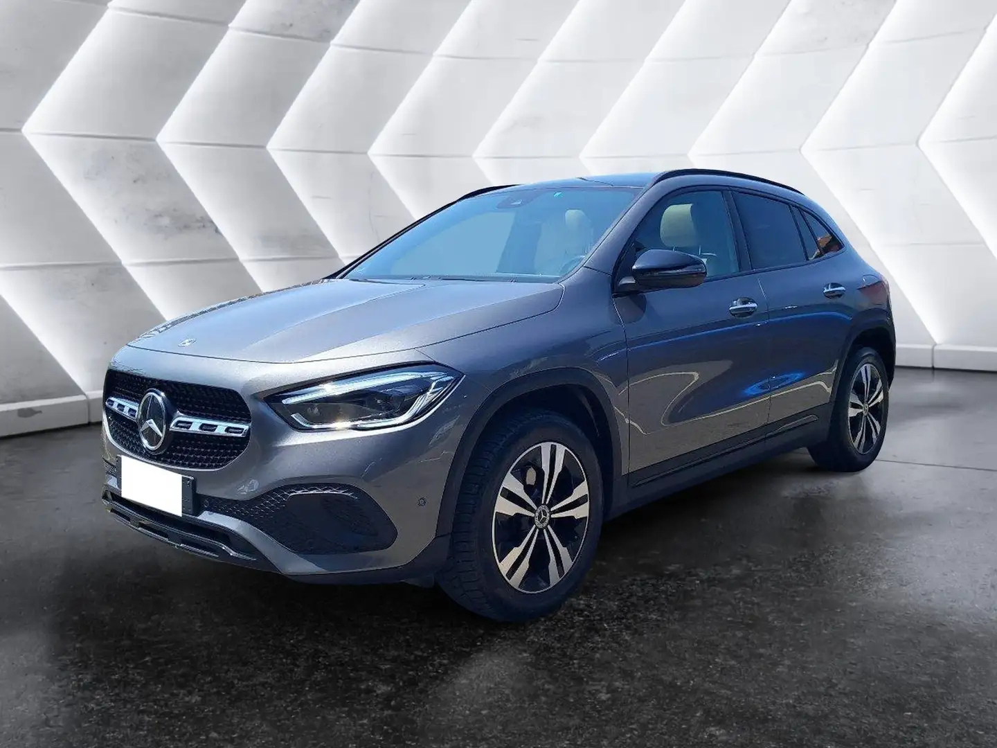 Mercedes-Benz GLA 200 GLA 200 Automatic Sport Plus Grigio - 1
