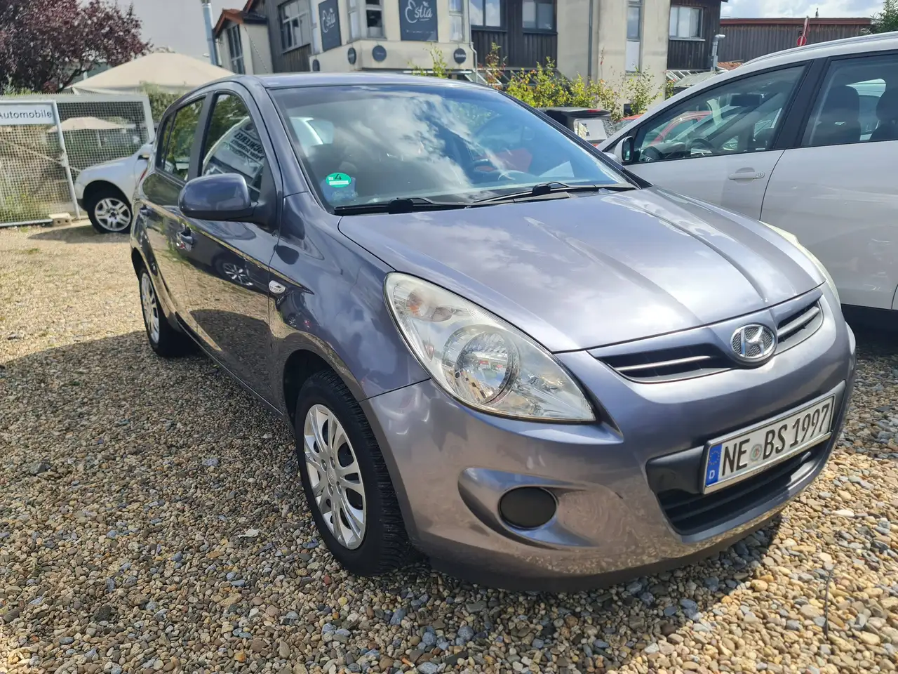 Hyundai i20