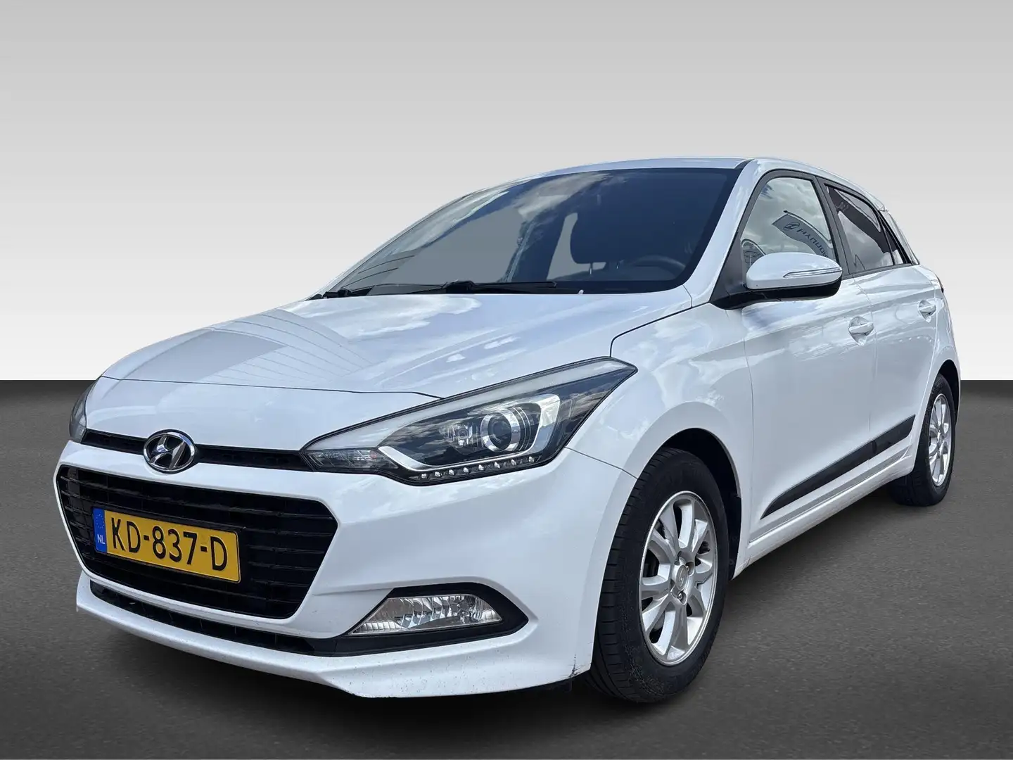 Hyundai i20 1.0 T-GDI Go! 2016 | 100PK | navigatie | airco | c Wit - 2