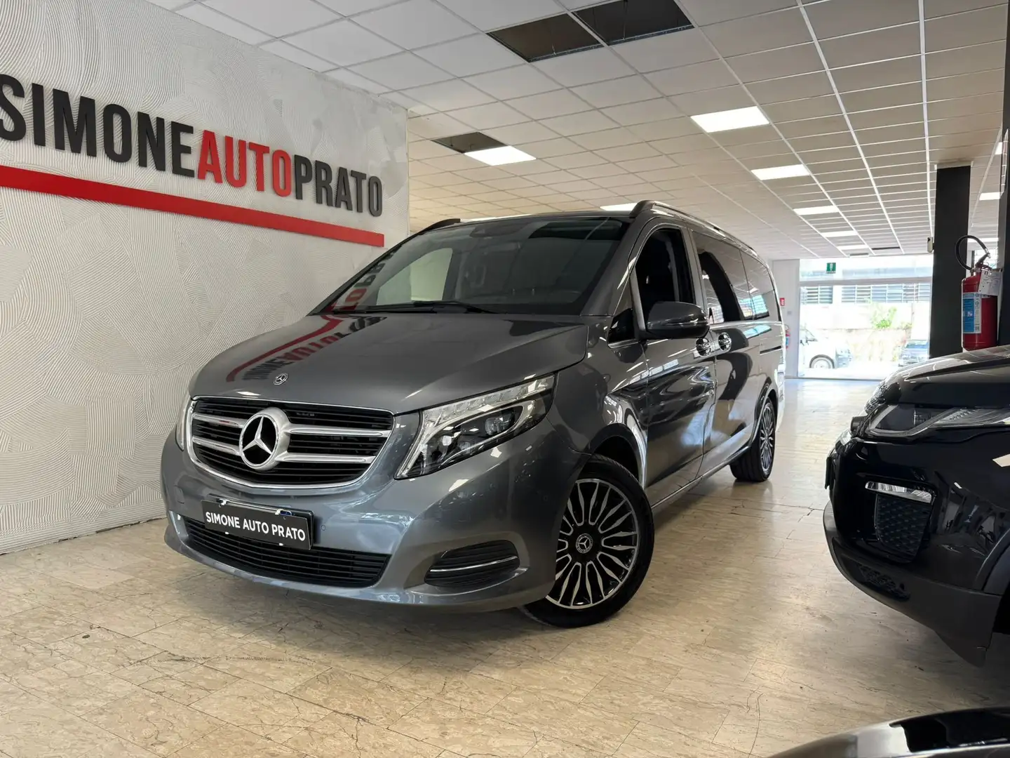 Mercedes-Benz V Classe V - W447 2014 250 d Exclusive 4matic L auto Černá - 1