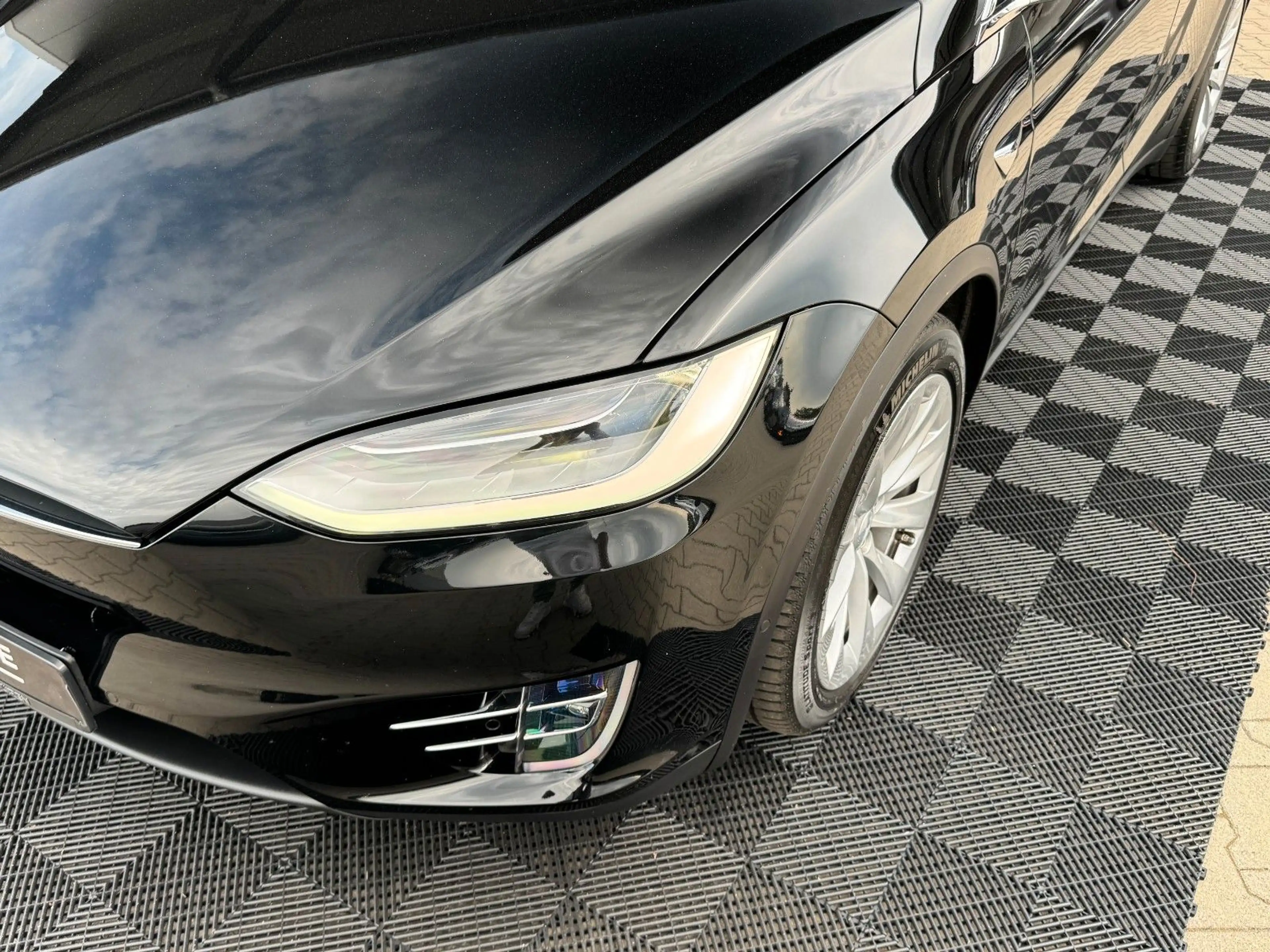Tesla Model X MODEL X LONG RAVEN PLUS DUAL MOTOR | 7 SEATER | — photo 4