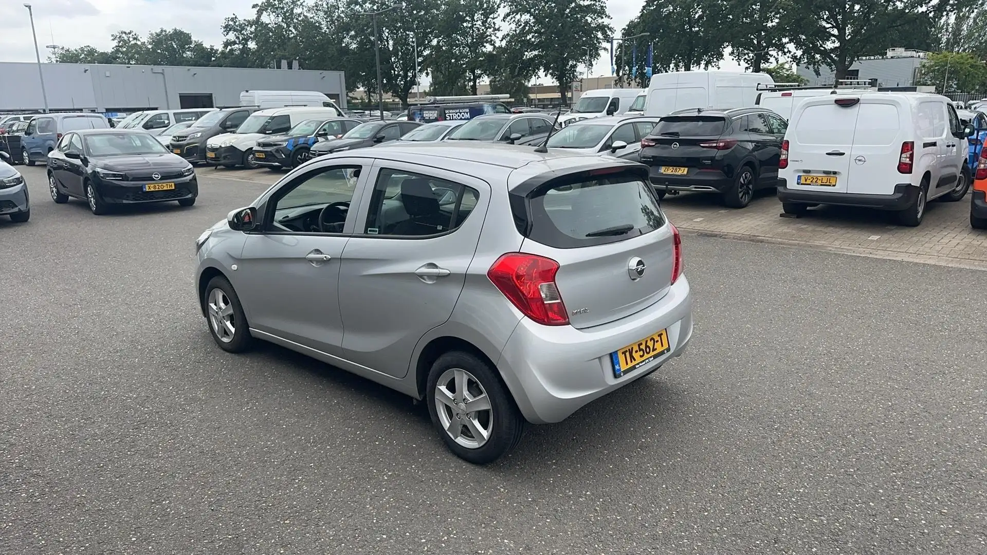 Opel Karl 1.0 ecoFLEX Edition Grijs - 2