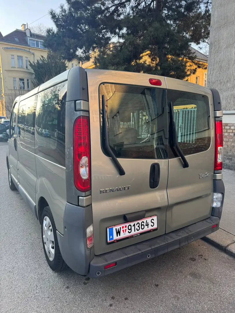 Renault Trafic Trafic Gen. Expr. L1H1 2,0 dCi Expression Grau - 2