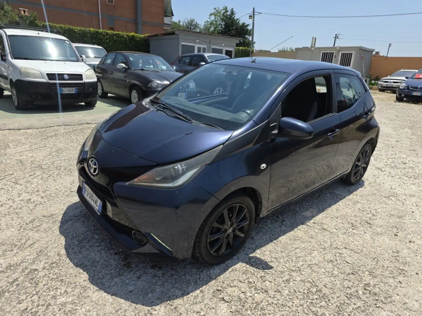 Toyota Aygo 5p 1.0 x-play m-mt my15 - 2