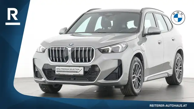 BMW X1 main image