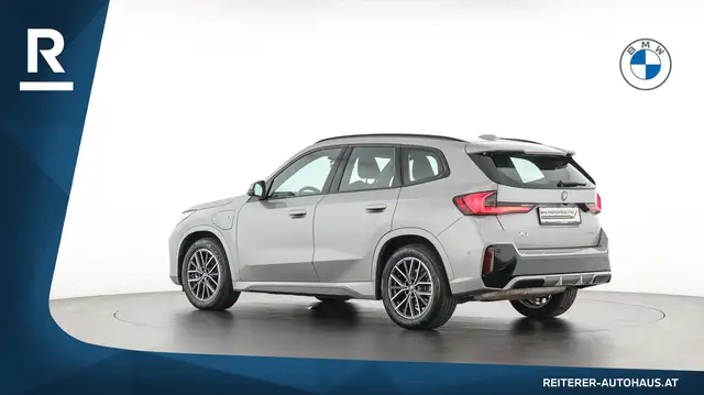 BMW X1 view 4