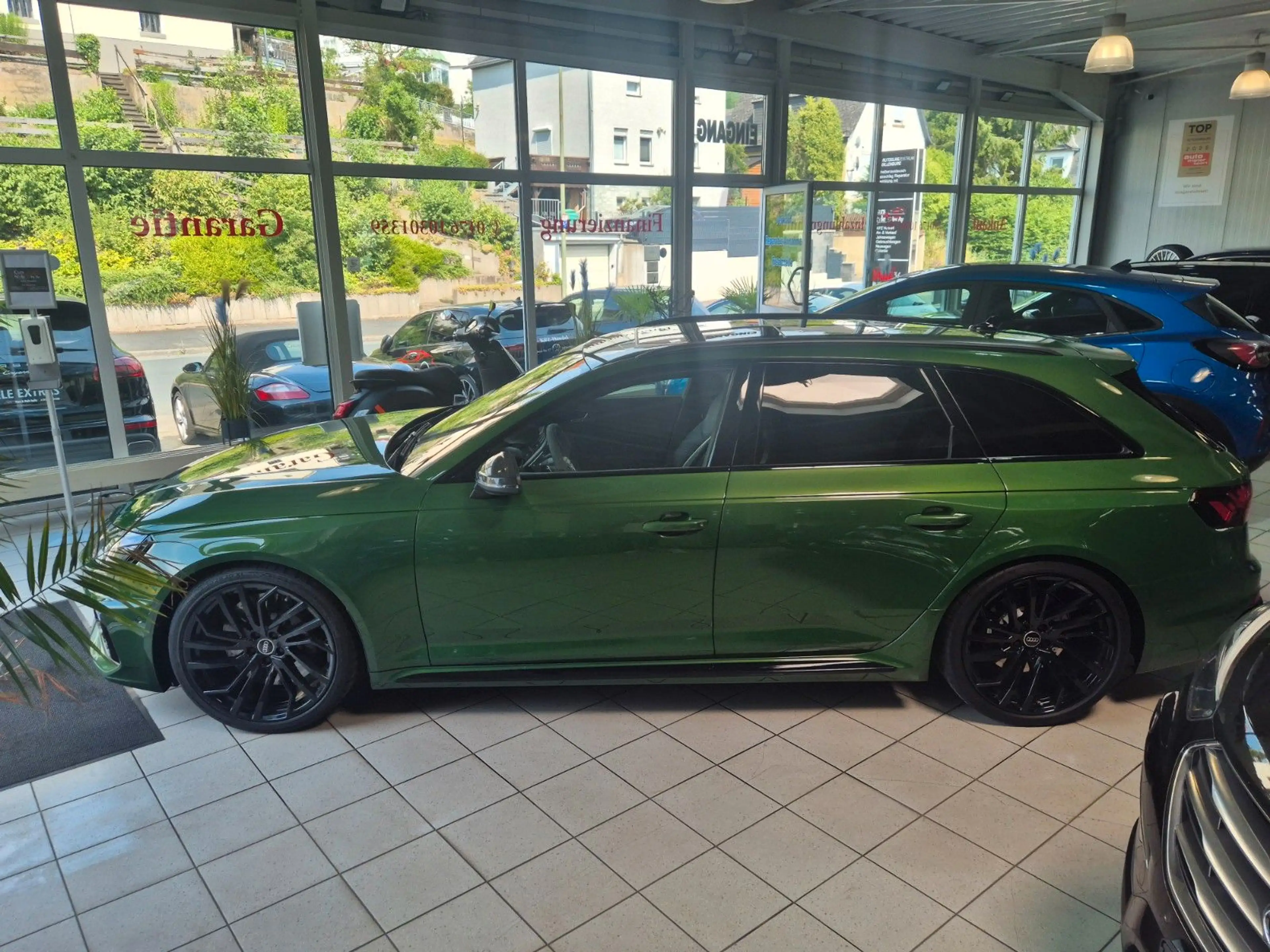 Audi RS4 Avant 2.9 TFSI quattro/Design+Carbon-Paket/ — photo 15