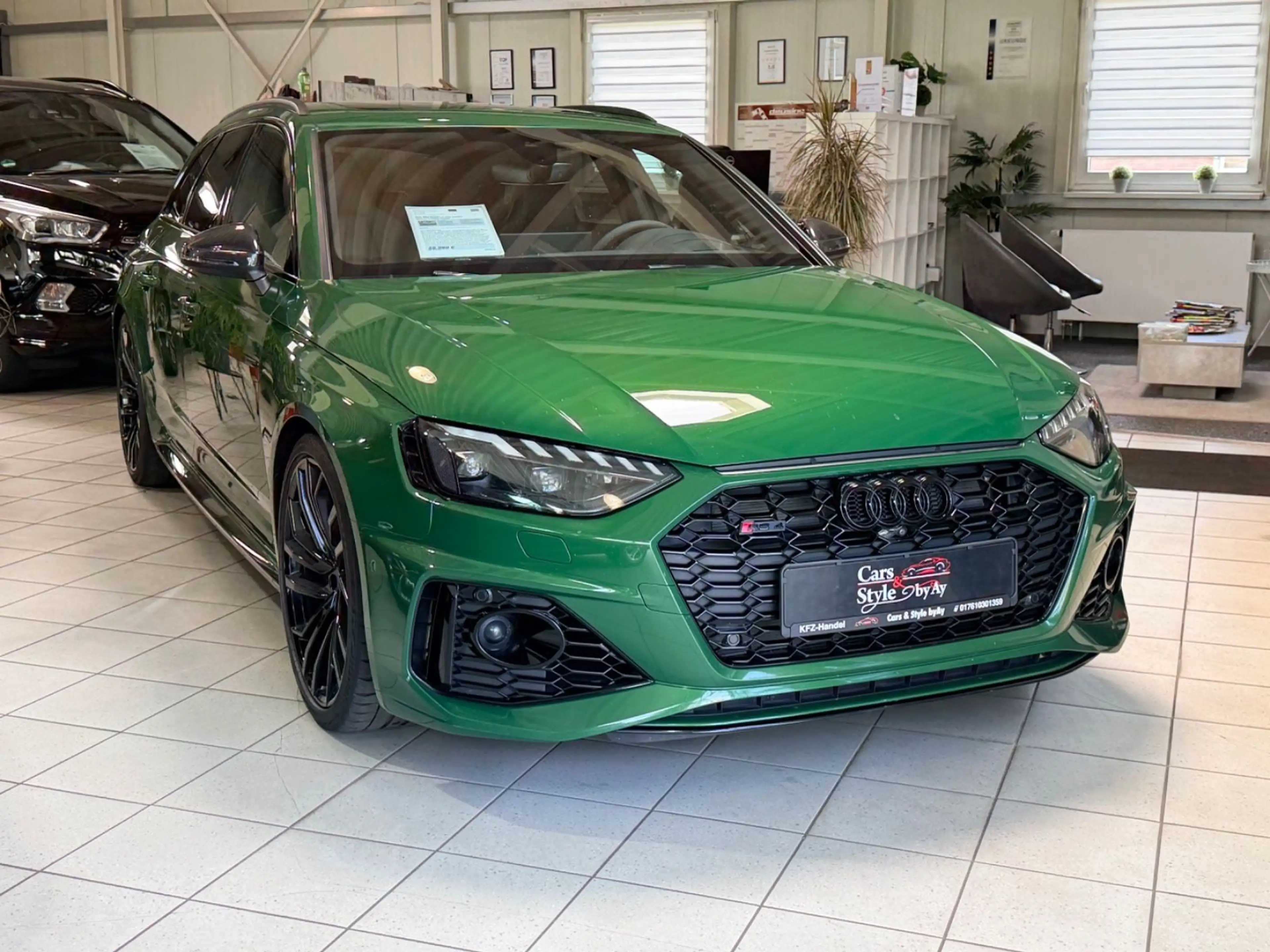 Audi RS4 Avant 2.9 TFSI quattro/Design+Carbon-Paket/ — photo 6
