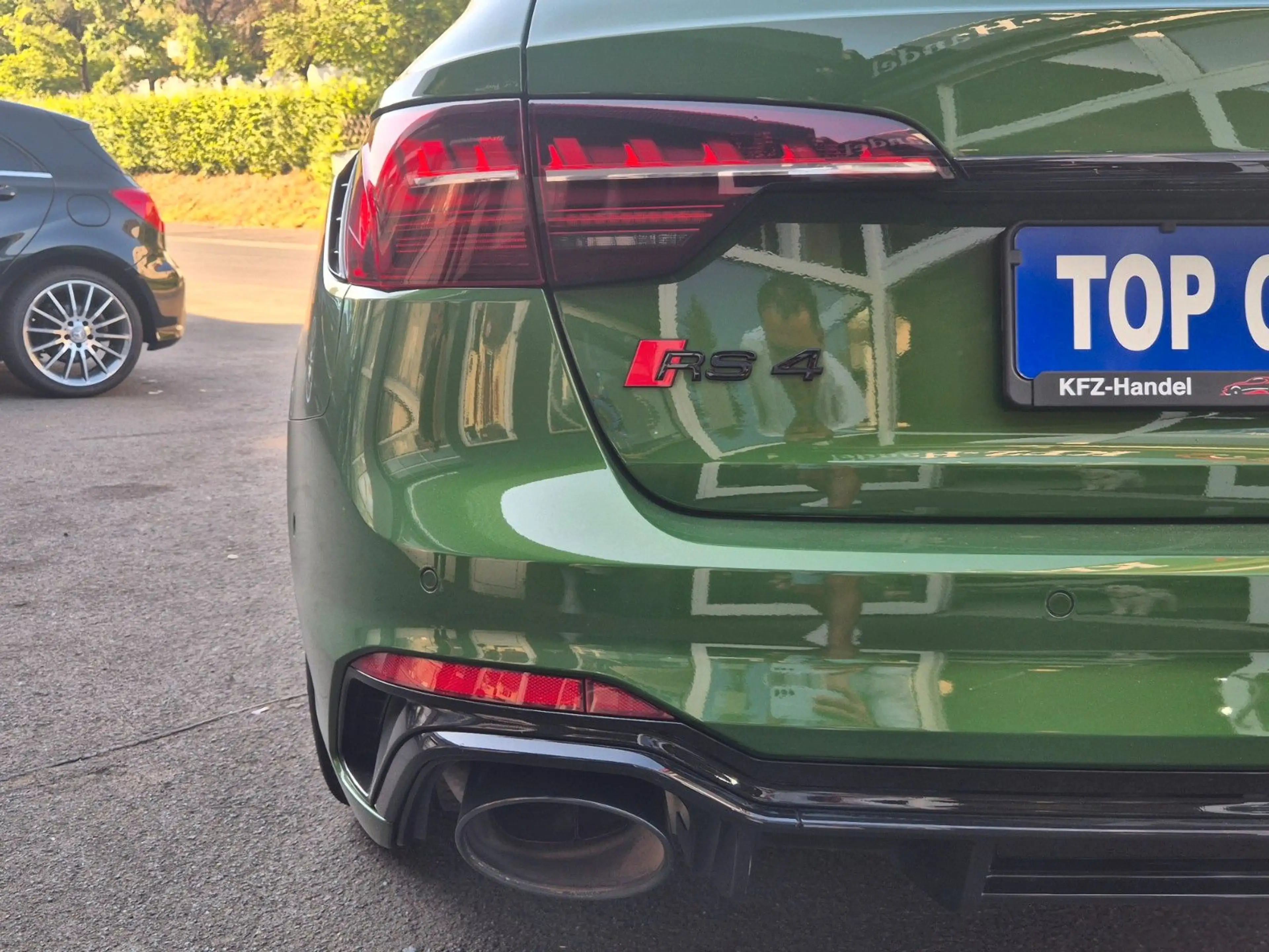 Audi RS4 Avant 2.9 TFSI quattro/Design+Carbon-Paket/ — photo 4