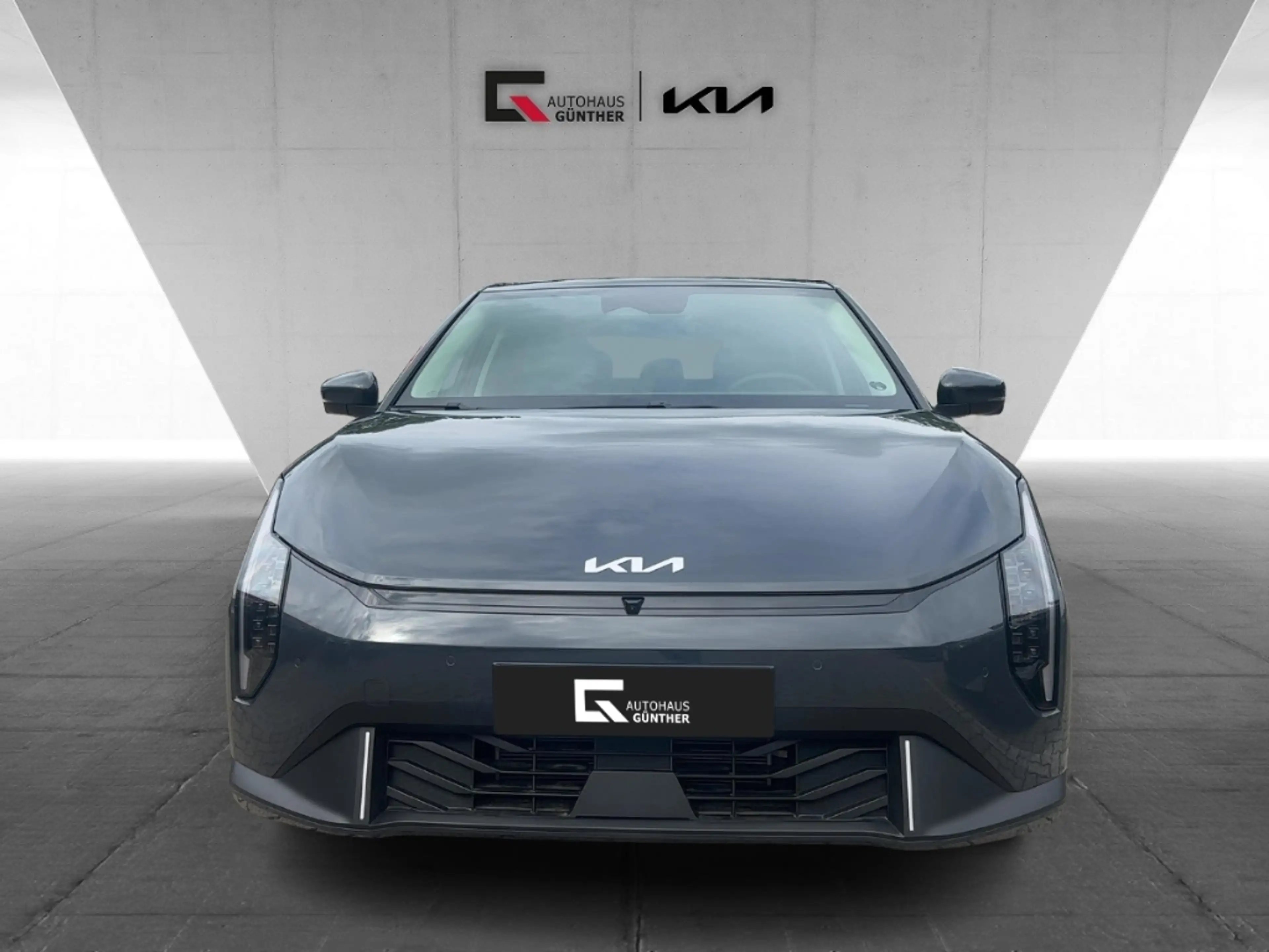 Kia EV4 Earth 81 kWh - FWD - Wärmepumpe Harman/Kardon - Gl — photo 6