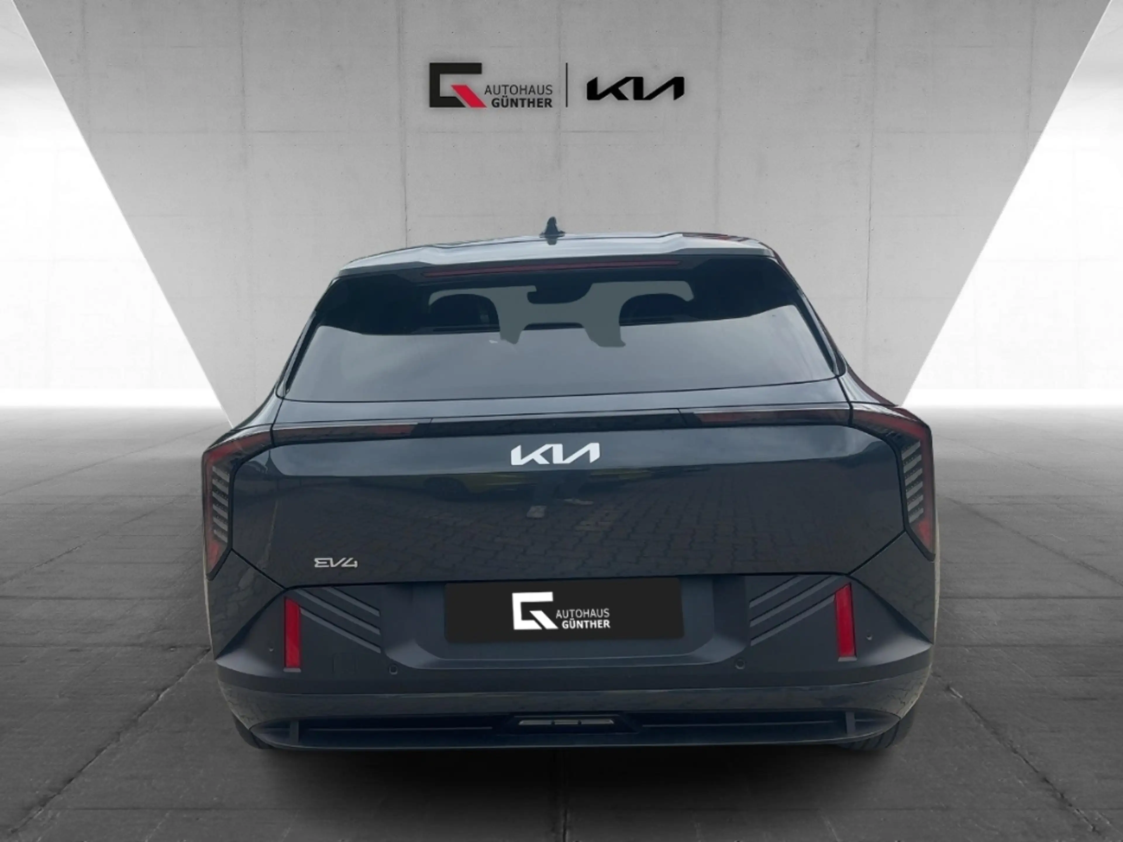 Kia EV4 Earth 81 kWh - FWD - Wärmepumpe Harman/Kardon - Gl — photo 3