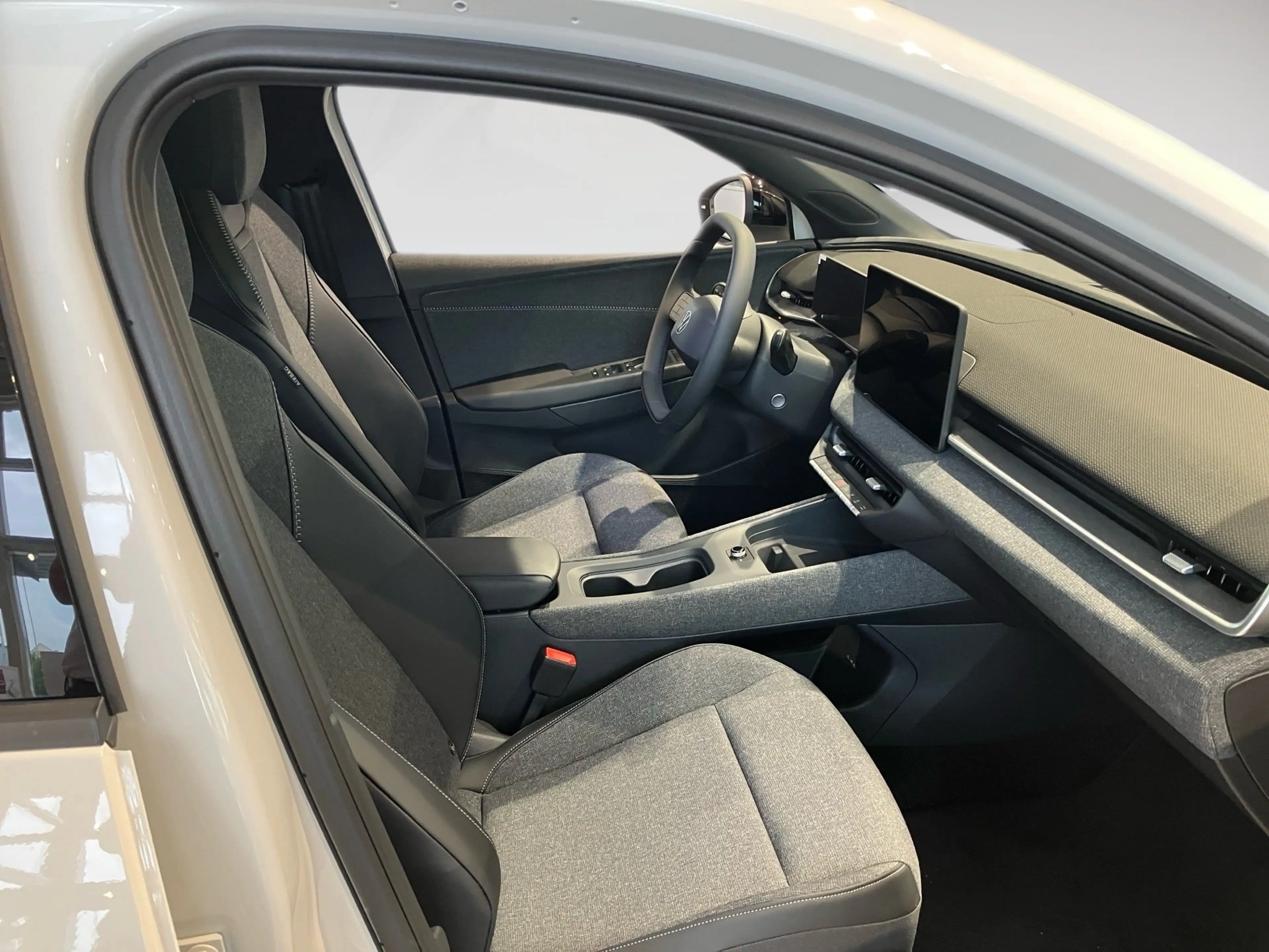 Volkswagen ID. Polo ID.Polo Launch-Edition Style 211PS 52kWh IQ.LIGHT, — photo 9