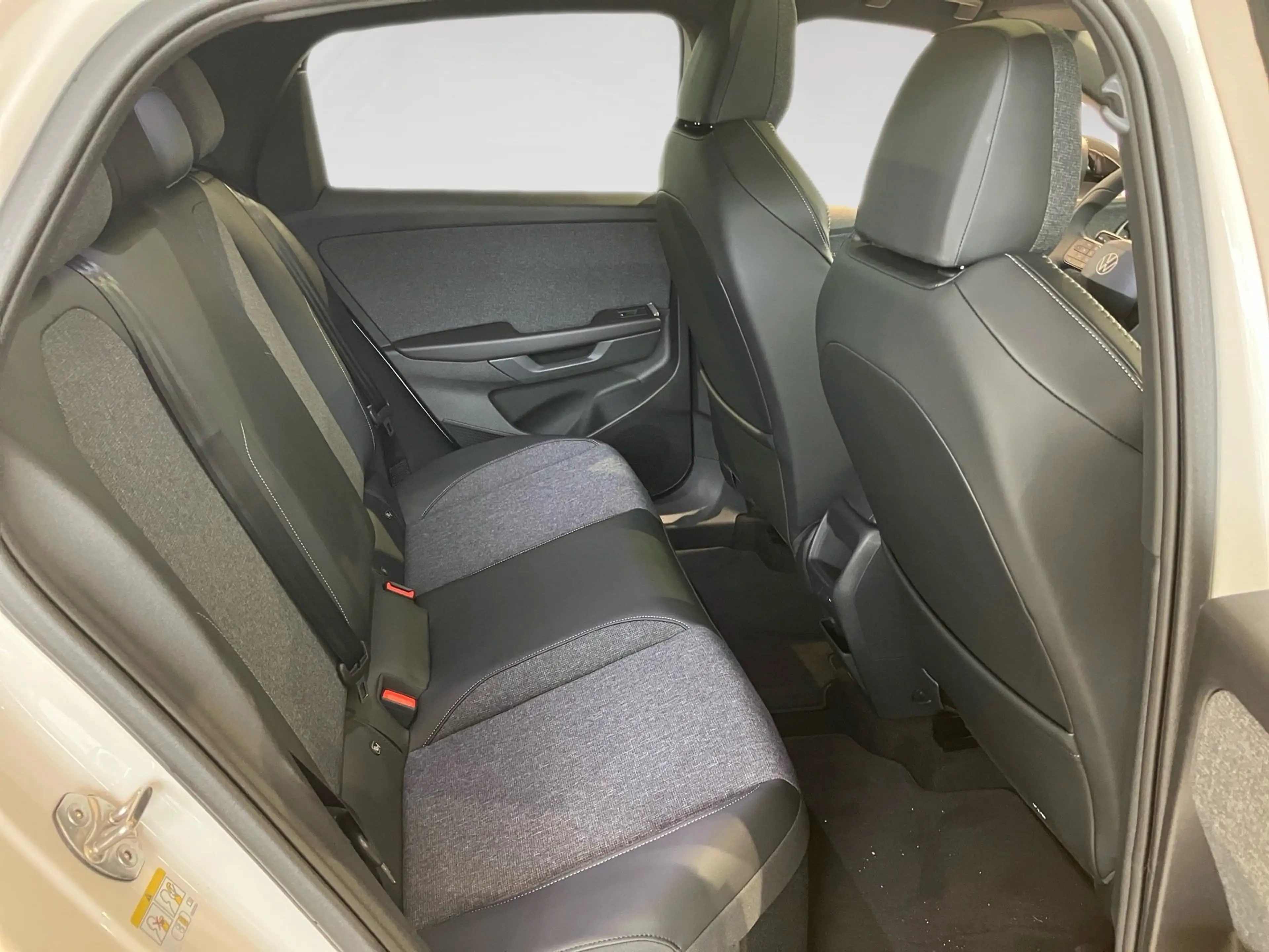 Volkswagen ID. Polo ID.Polo Launch-Edition Style 211PS 52kWh IQ.LIGHT, — photo 10