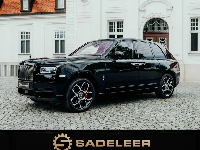 Rolls-Royce Cullinan Black Badge - Pano, Carbon, Rear TVs, Audio, 22"