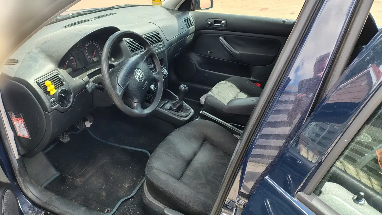 Volkswagen Golf 1.6 Trendline, foto 6