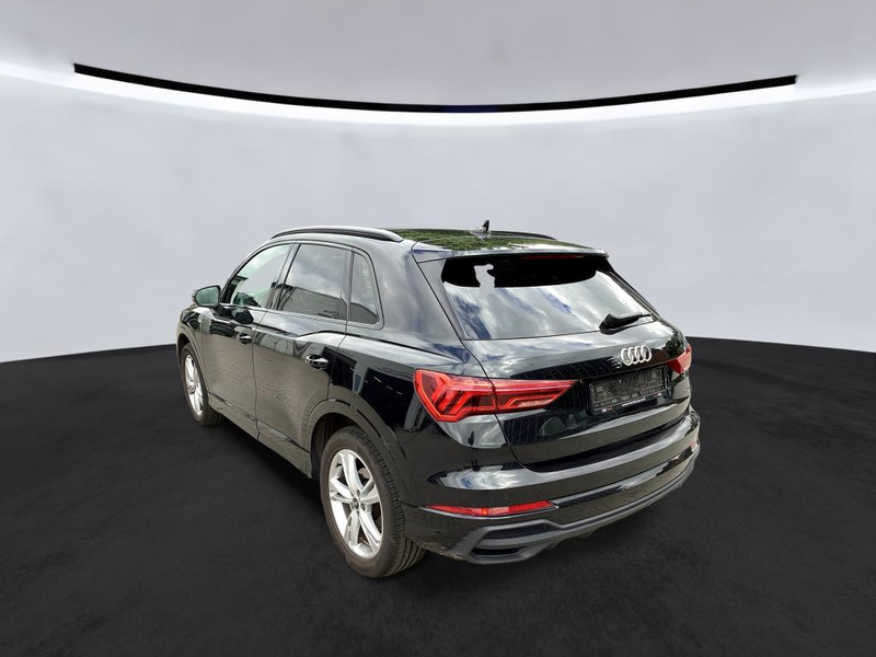 Audi Q3 40TFSi Q S LINE/BLACK/19Z/LED/ACC/PANO/KAMERA — photo 8