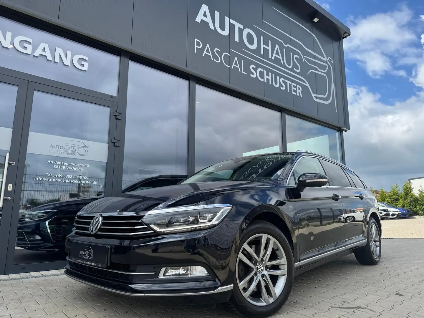 Volkswagen Passat Variant 2.0 TDI/DSG/LED/AHK/TEMPOMAT/ Noir - 1