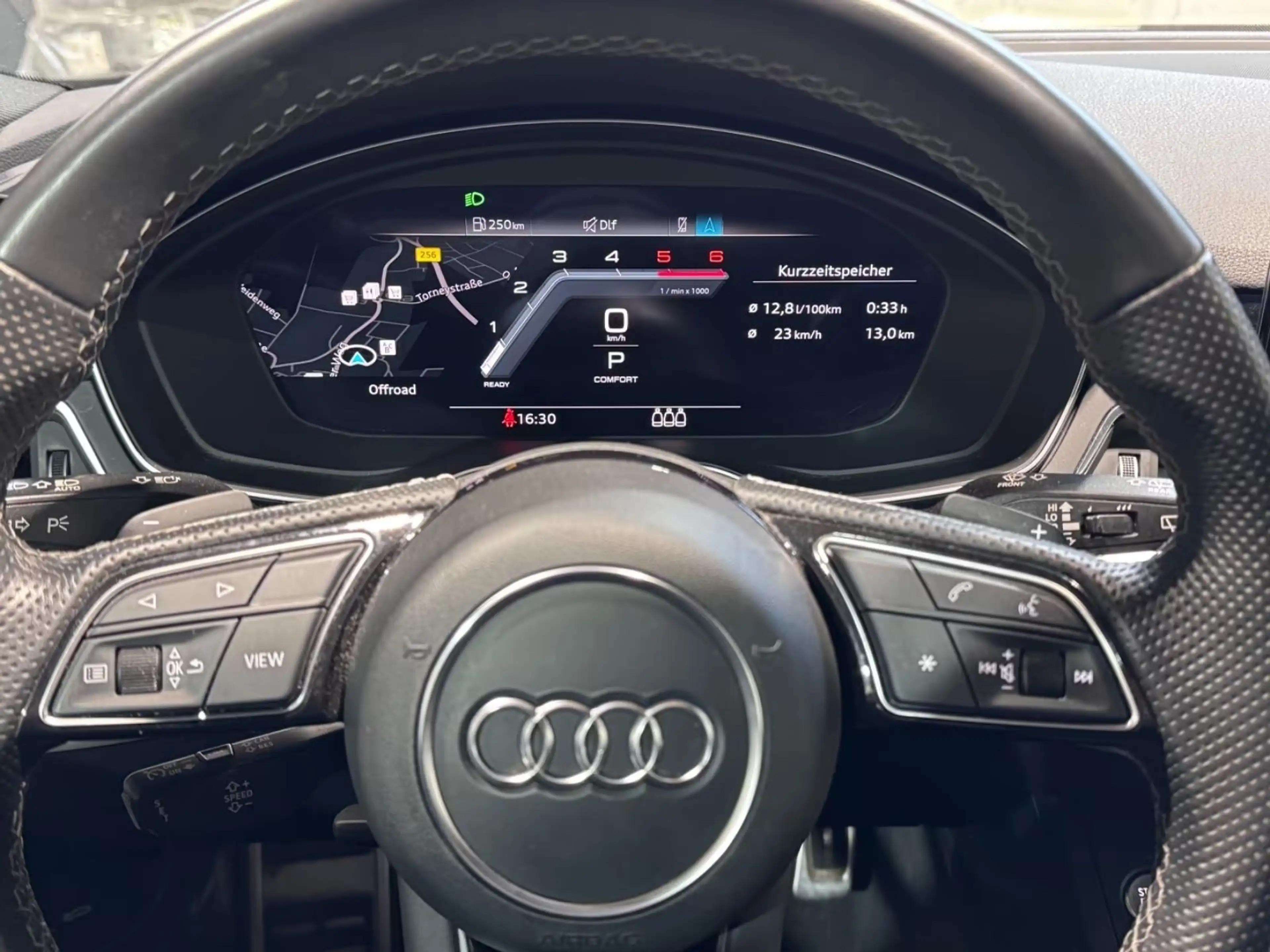 Audi A4 Avant 40 TDI advanced *S Line*Virtual*DSG* — photo 4