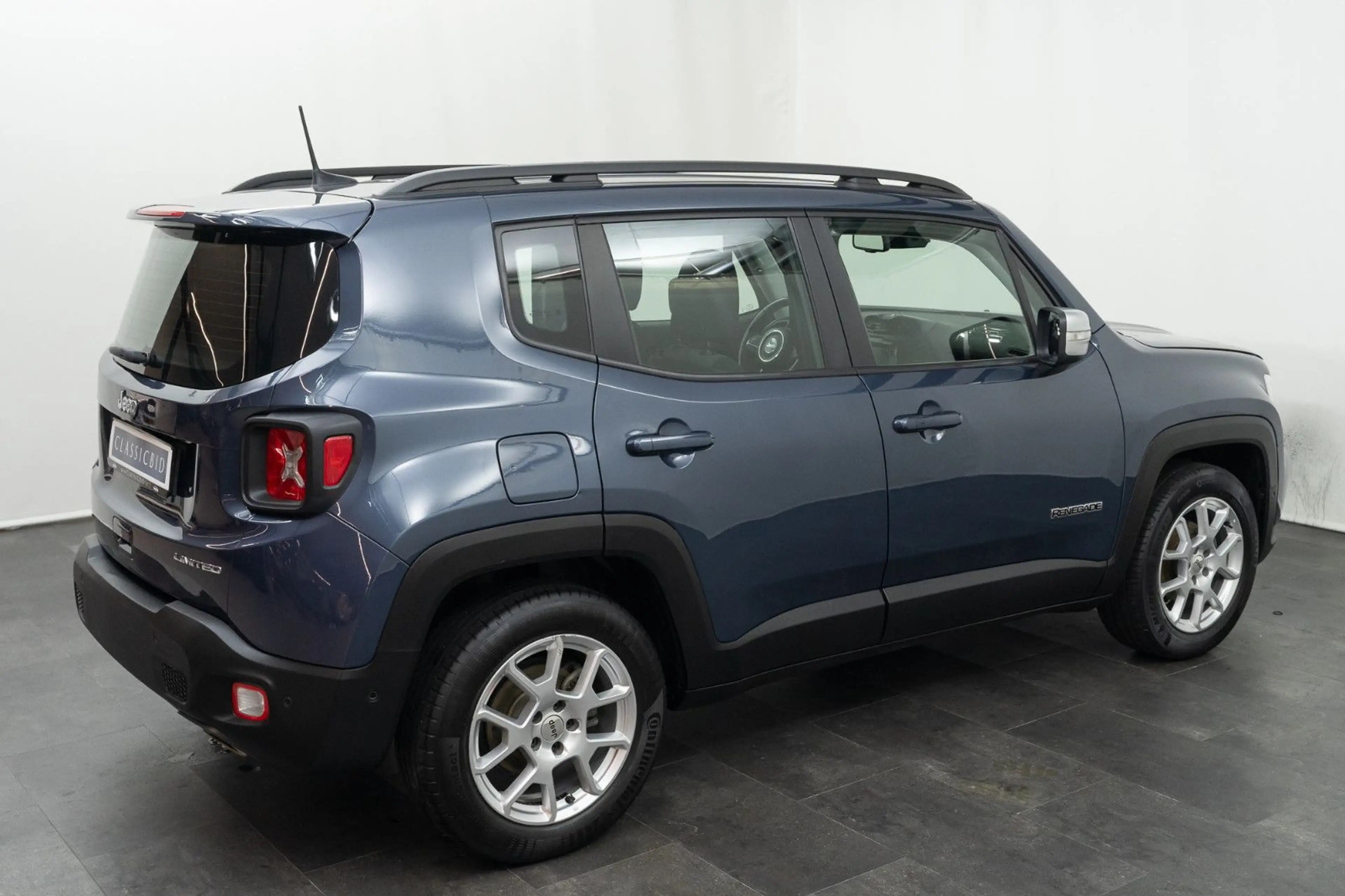 Jeep Renegade 1.0 T-GDI Limited FWD — photo 6