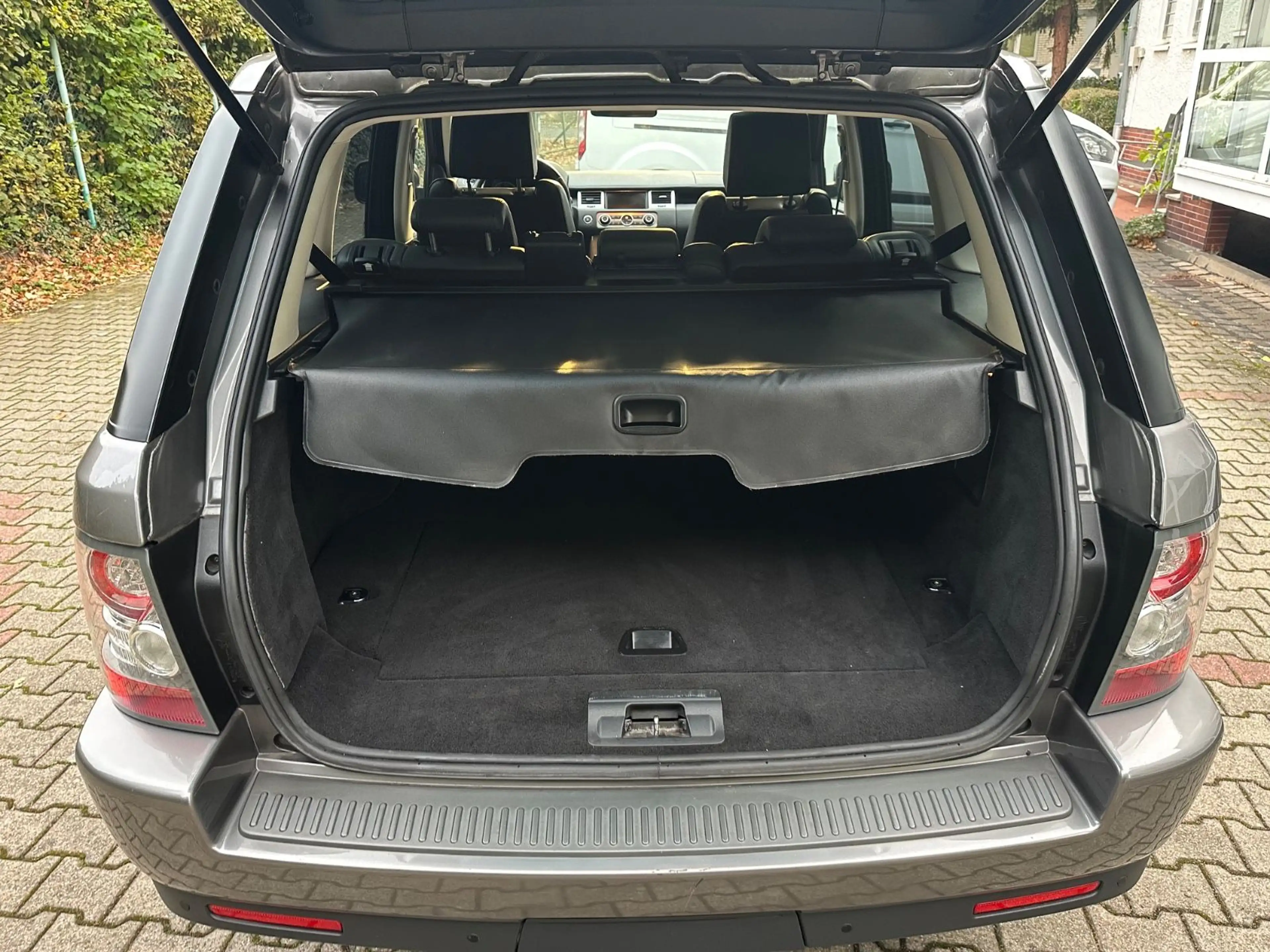 Land Rover Range Rover Sport TD SE/Vollausstattung/Kamera — photo 13