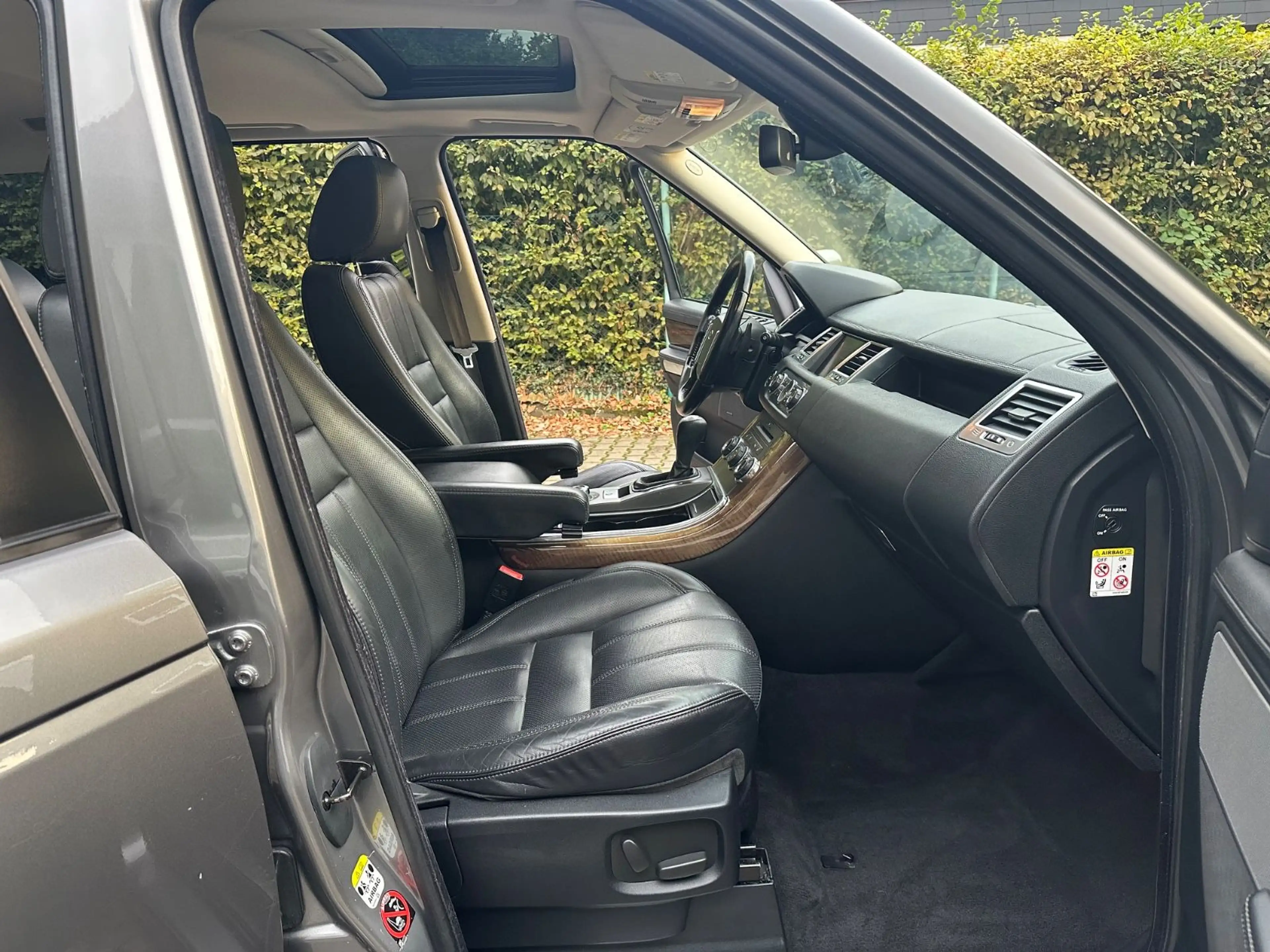 Land Rover Range Rover Sport TD SE/Vollausstattung/Kamera — photo 15