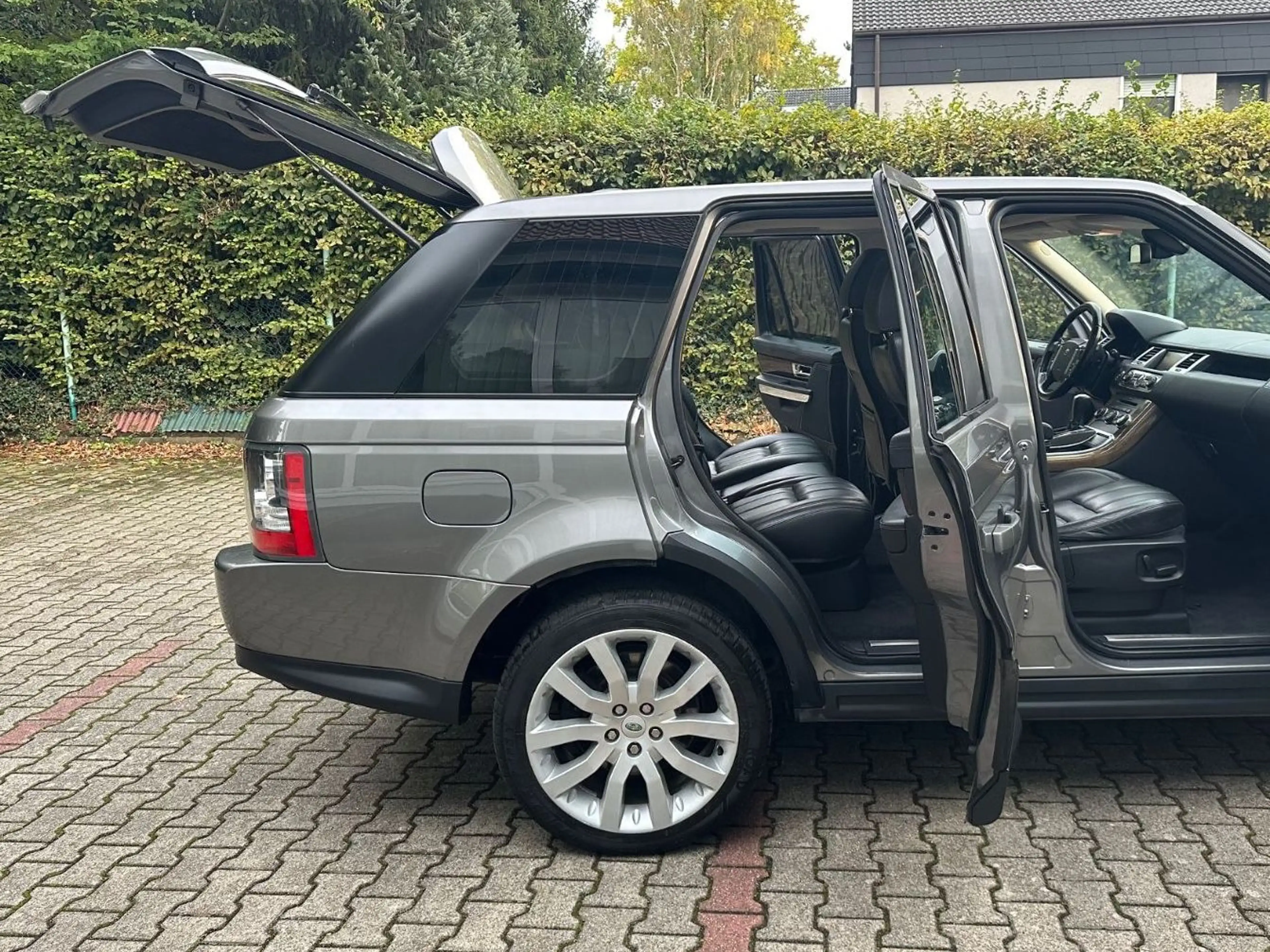 Land Rover Range Rover Sport TD SE/Vollausstattung/Kamera — photo 14