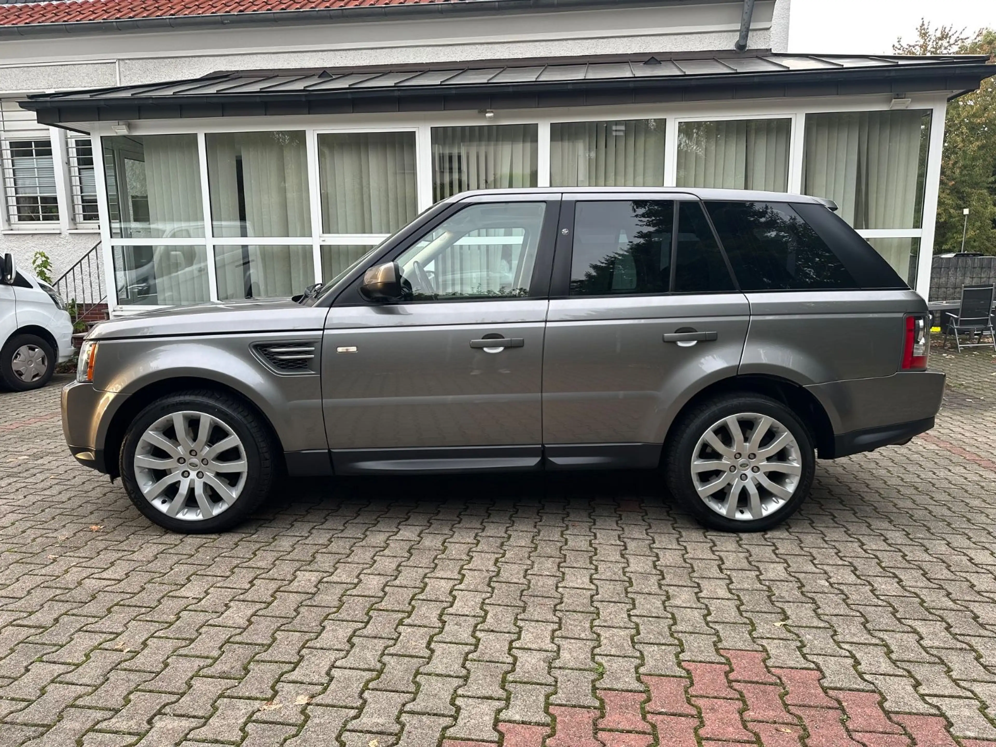 Land Rover Range Rover Sport TD SE/Vollausstattung/Kamera — photo 4