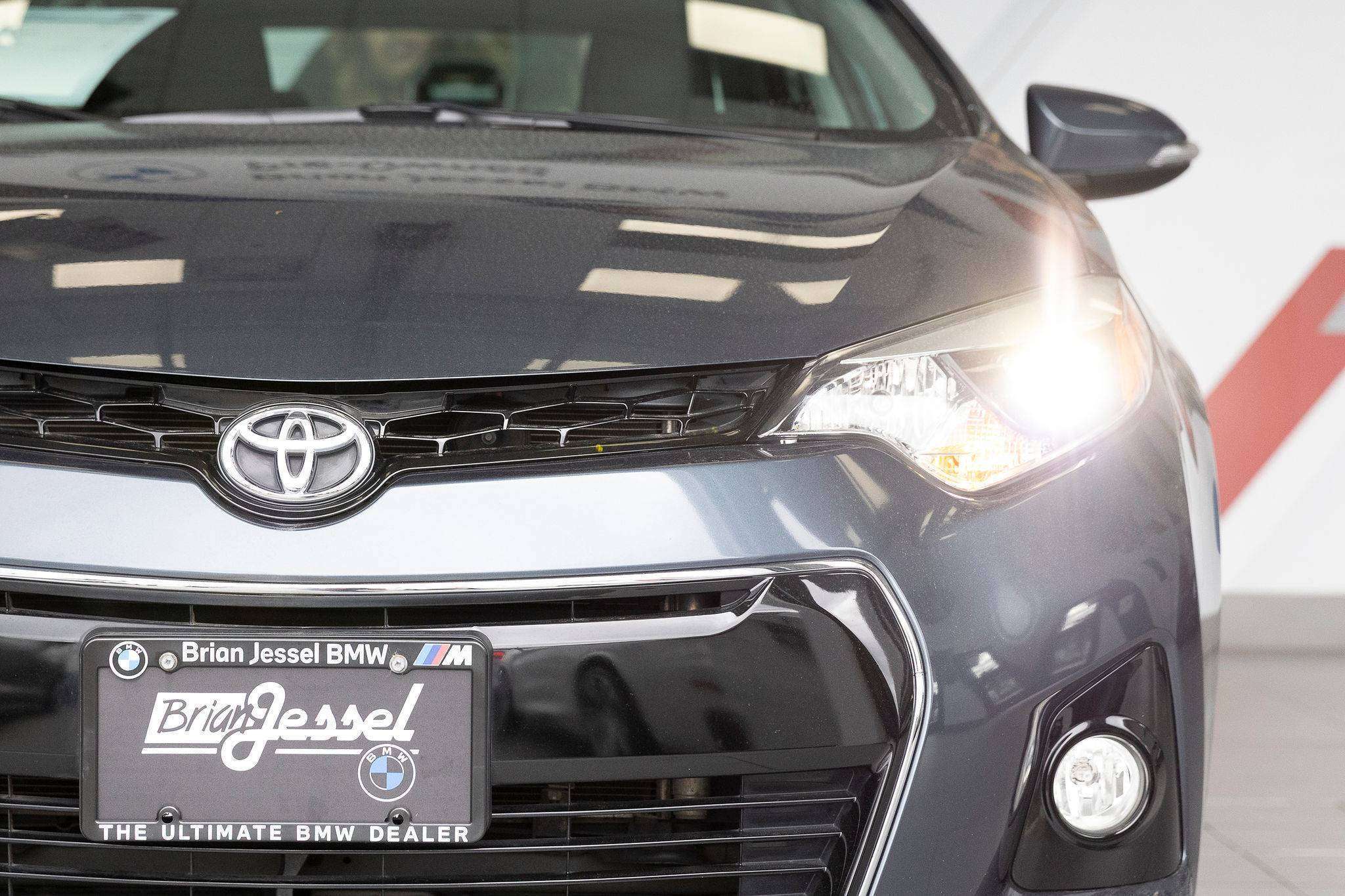 2016 Toyota Corolla Sedan