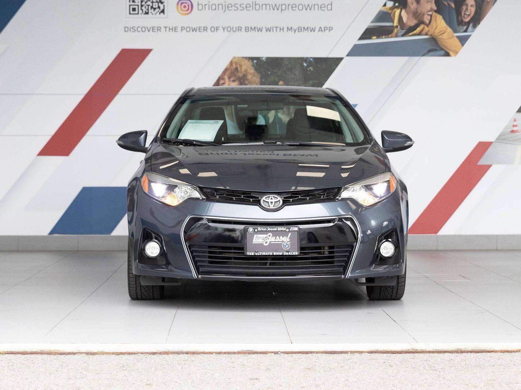 2016 Toyota Corolla Sedan