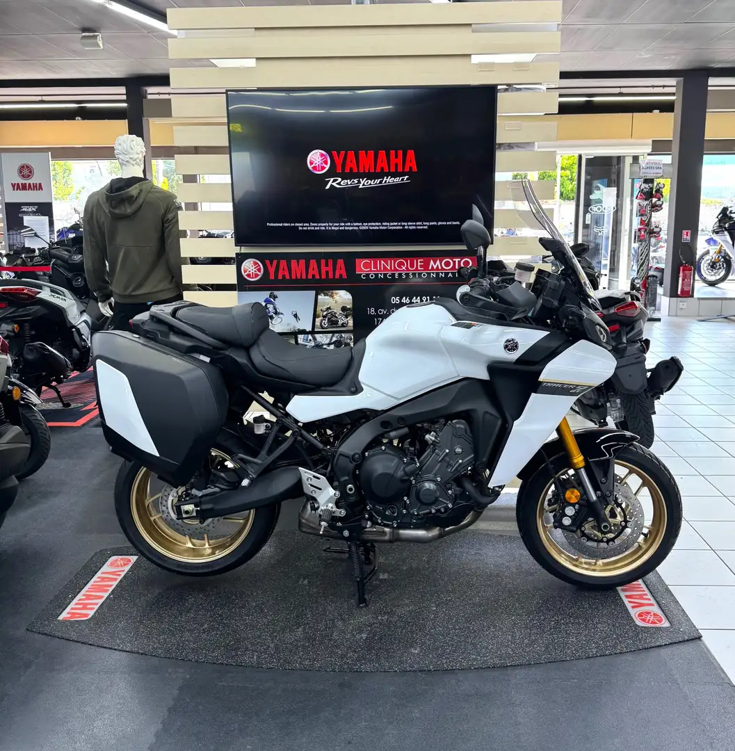 Yamaha Tracer 9 GT Blanc - 1