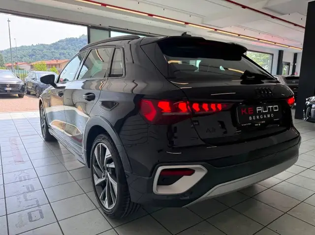 Audi A3 view 5
