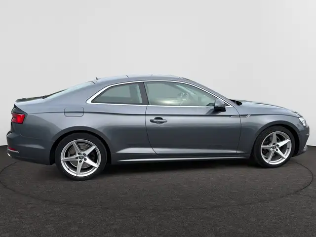 Audi A5 view 7