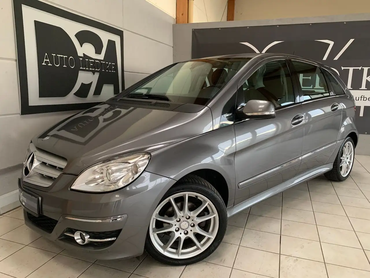 Mercedes-Benz B 150