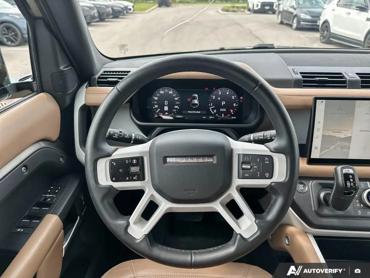 Land Rover Defender photo Land Rover Defender