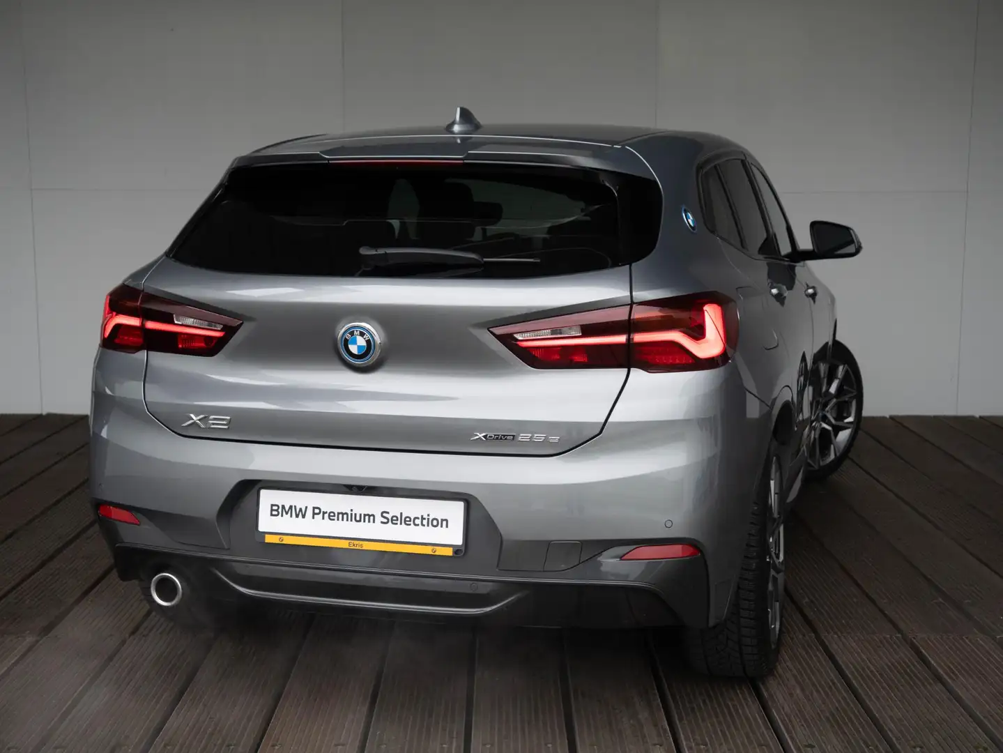 BMW X2 xDrive25e | High Executive | M Sportpakket | Stuur Gris - 2