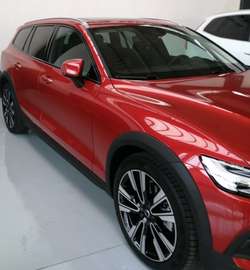V60 CC D4 AWD POLESTAR PRO 200CV