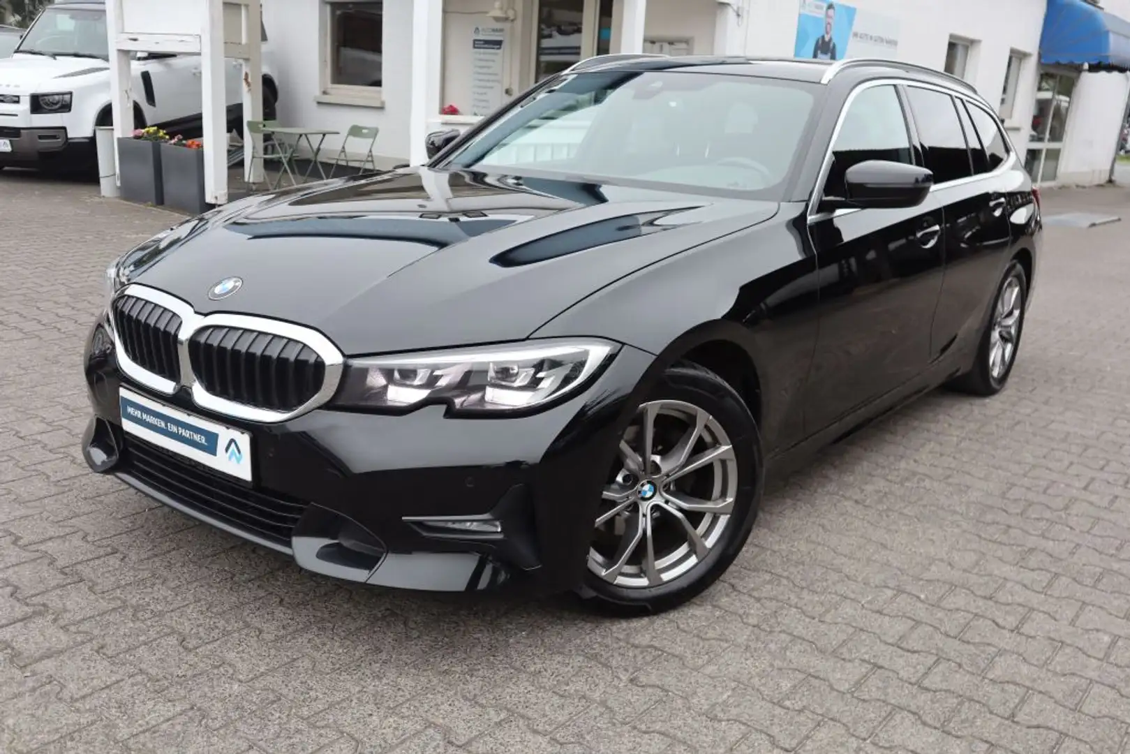 BMW 318 318d Touring Sport Line|AHK|NAVI|R-CAM|SHZG| - 1