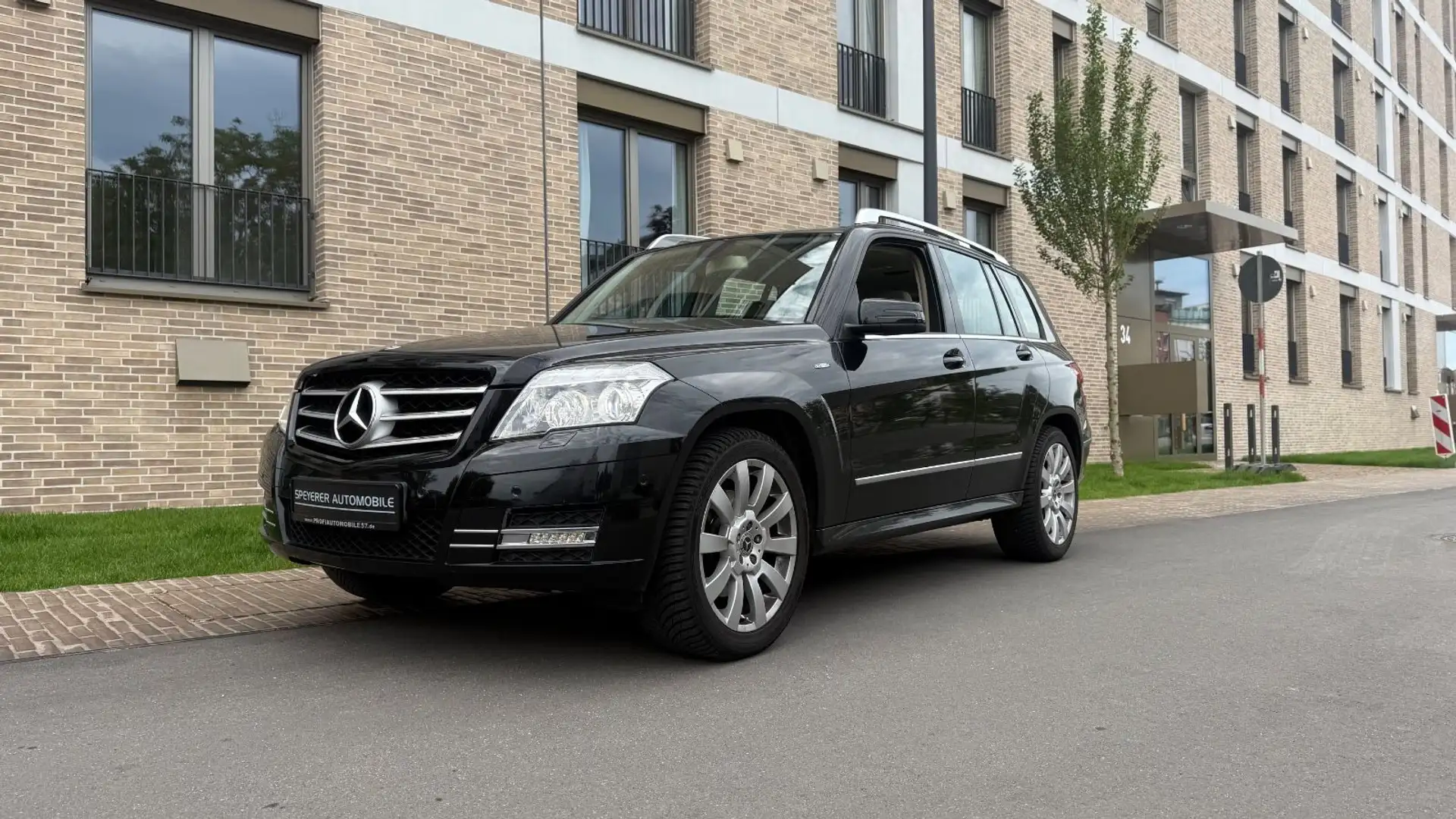 Mercedes-Benz GLK 220 CDI 4Matic||NAVI|LEDER|SHZ|AUTOMATIK| Noir - 2
